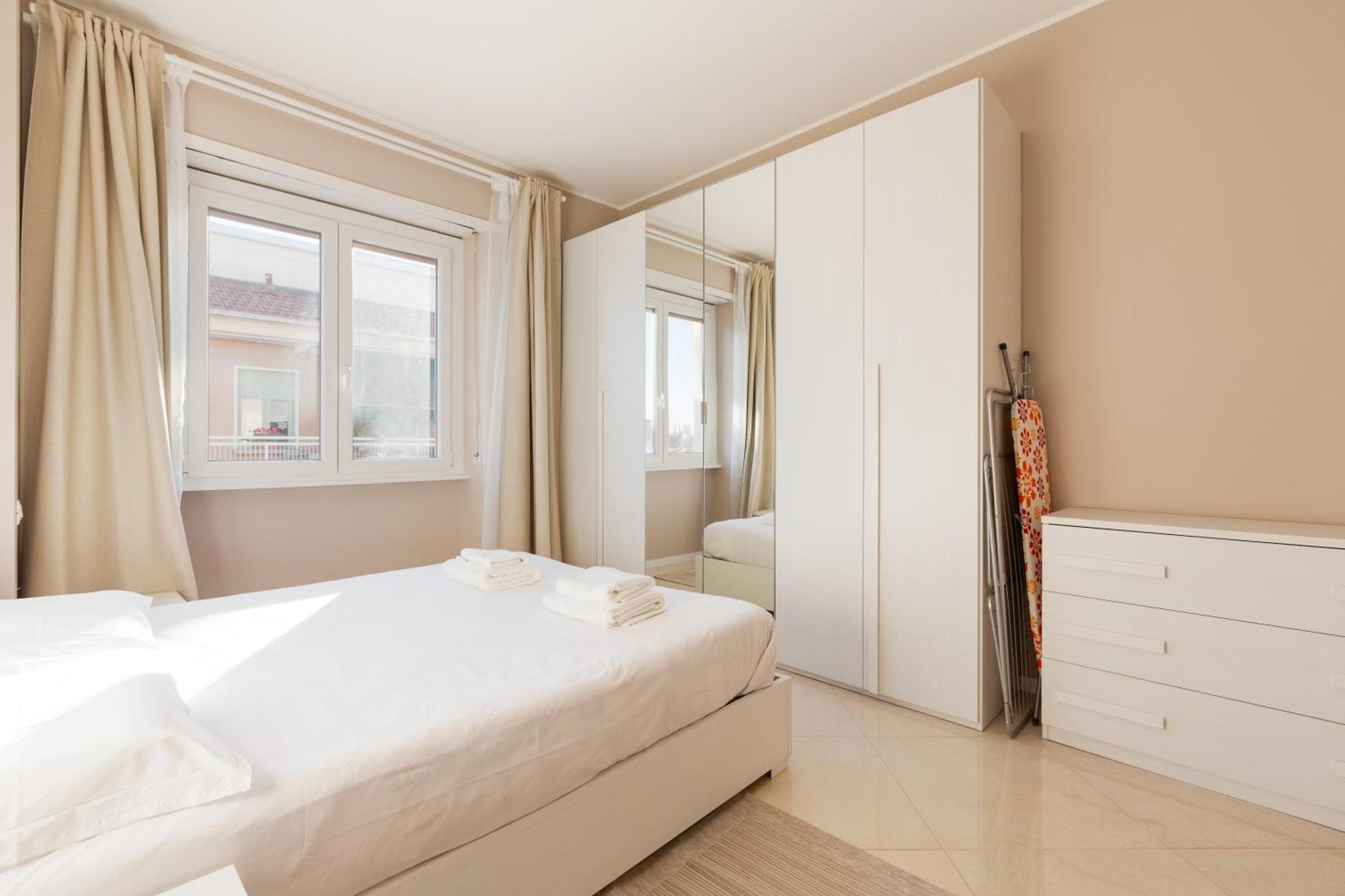 Niguarda Bright Apartment W/ Balcony Milano Ngoại thất bức ảnh